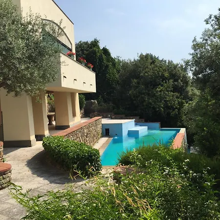 Roberta Pool, Wifi & Parking Villa Arenzano