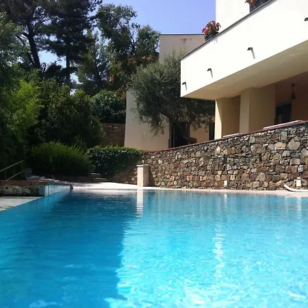 Roberta Pool, Wifi & Parking Villa Arenzano